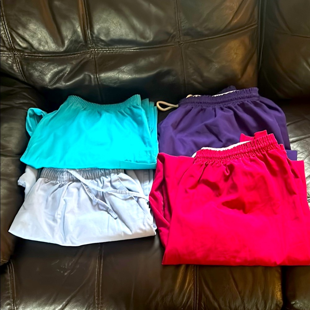 Lot of nursing scrub pants XL